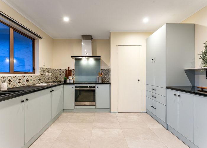  at 11 The Anchorage, Whitby, Porirua, Wellington