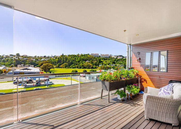  at 511D/14 West Quay, Ahuriri, Napier, Hawke's Bay