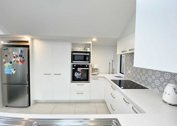  at 74 Glandovey Road, Fendalton, Christchurch