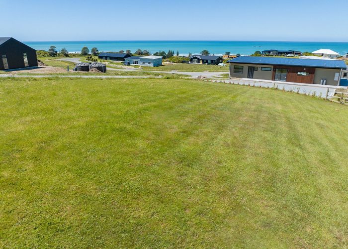  at 7 Knoyle Road, Riversdale Beach