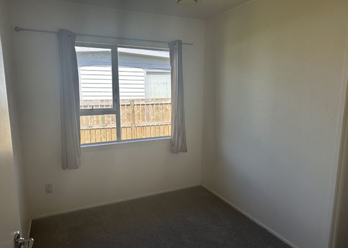  at 2/29 Mon Desir Place, Manurewa, Manukau City, Auckland