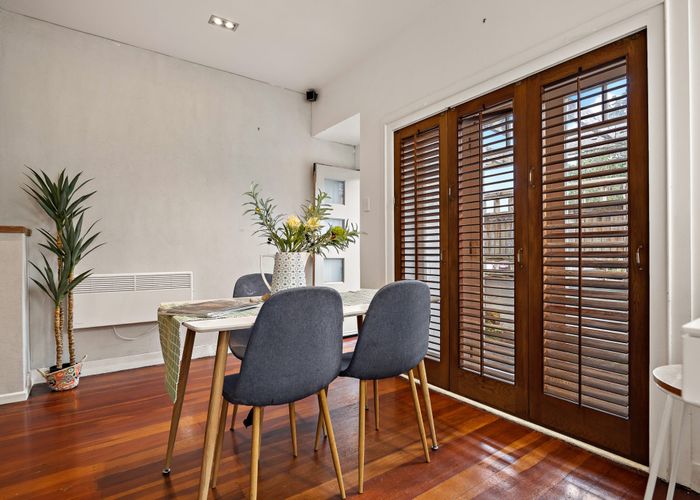  at 2/542 Parnell Road, Parnell, Auckland City, Auckland