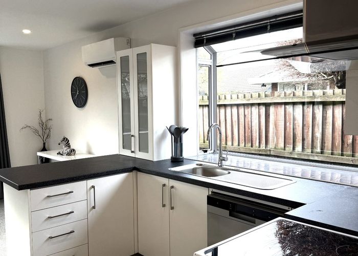  at 10 Argo Place, Casebrook, Christchurch City, Canterbury