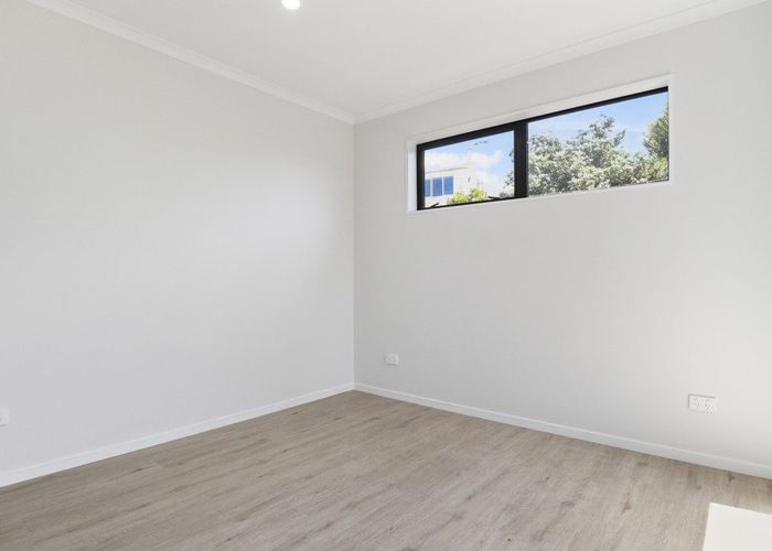  at 12A Binsted Road, New Lynn, Waitakere City, Auckland