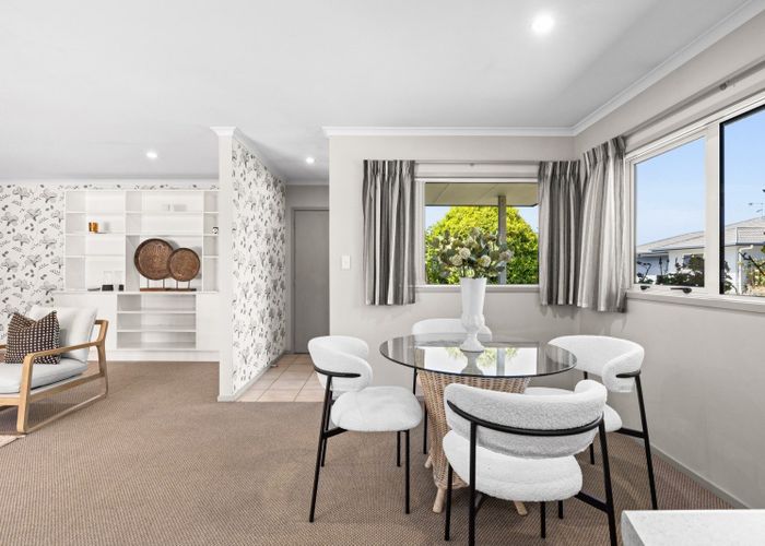  at 1111C Karamu Road North, Mayfair, Hastings