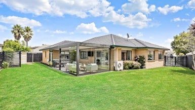  at 22 Amberwood Drive, Northpark, Auckland