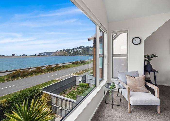  at 2/59 Beachville Road, Redcliffs, Christchurch City, Canterbury