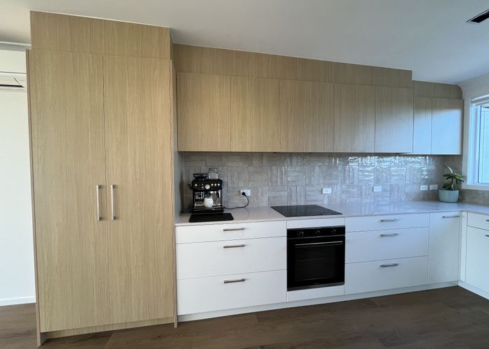  at 4/86 Sylvan Avenue, Northcote, Auckland