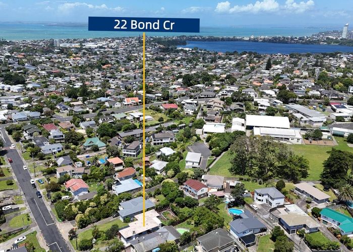  at 22 Bond Crescent, Forrest Hill, North Shore City, Auckland