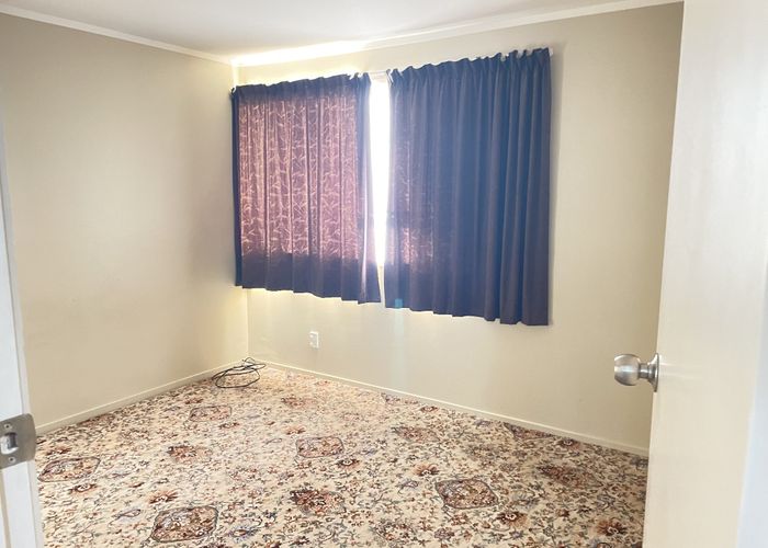  at 7 Garth Place, Manurewa, Manukau City, Auckland