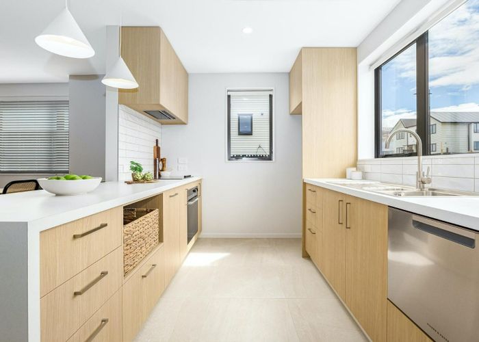  at 44 Turtleback Avenue, Whitby, Porirua, Wellington