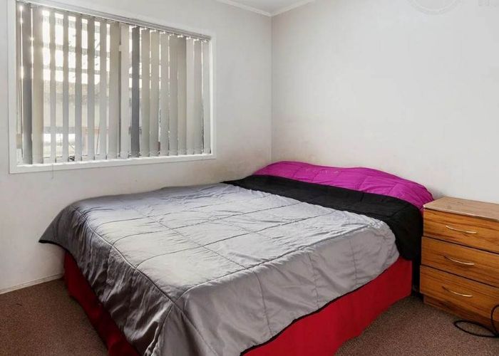  at 17C Pah Road, Papatoetoe, Manukau City, Auckland