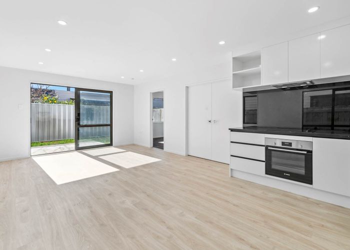  at 9/13 Kimpton Road, Papatoetoe, Manukau City, Auckland