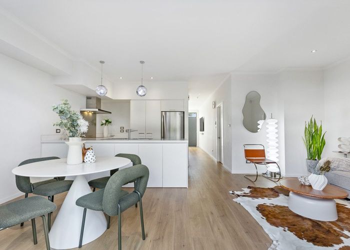  at 33 Wallace Road, Hobsonville, Waitakere City, Auckland