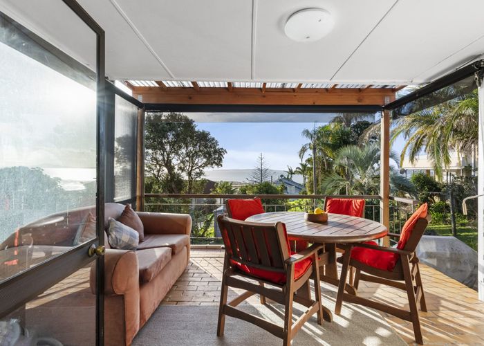  at 6 Campbell Road, Maraetai, Auckland