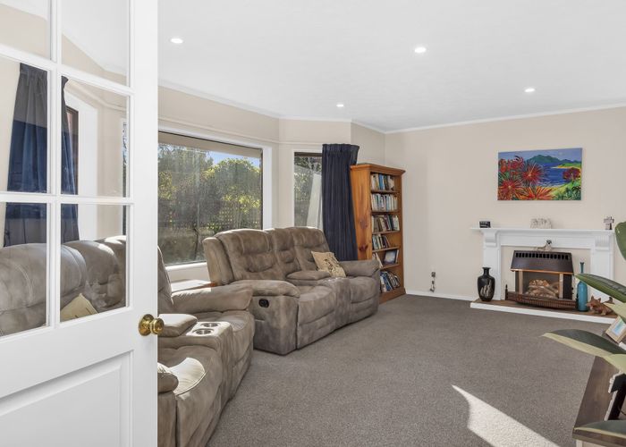 at 1/15 Pehi Kupa Street, Waikanae, Kapiti Coast, Wellington