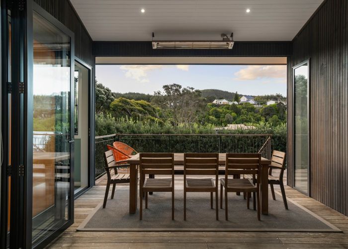  at 200 Onemana Drive, Onemana, Whangamatā