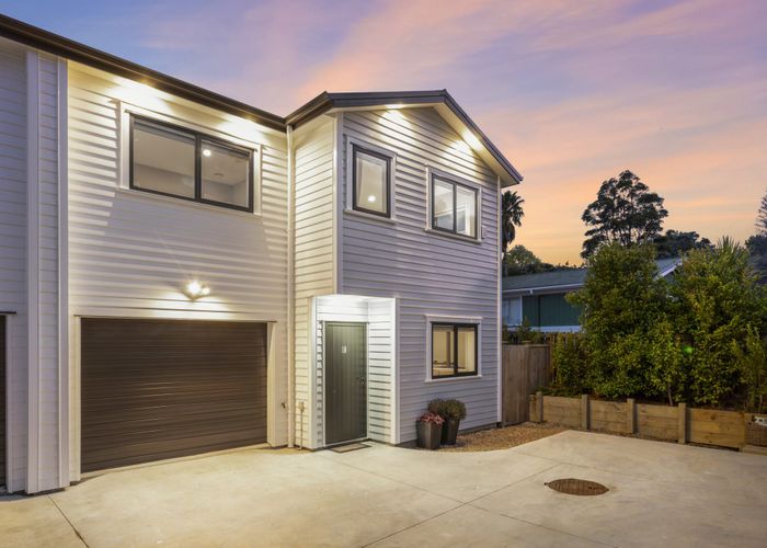  at 80E Woodglen Road, Glen Eden, Auckland