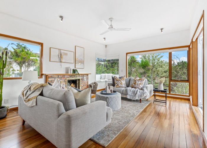  at 27 Hebron Road, Waiake, North Shore City, Auckland