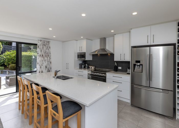  at 14 Fiesta Grove, Raumati Beach, Paraparaumu