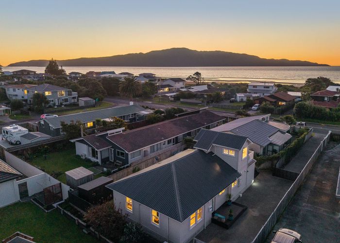  at 200B Manly Street, Paraparaumu Beach, Kapiti Coast, Wellington