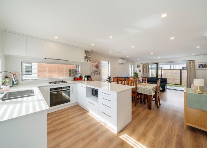  at 5 Reid Lane, Wallaceville, Upper Hutt