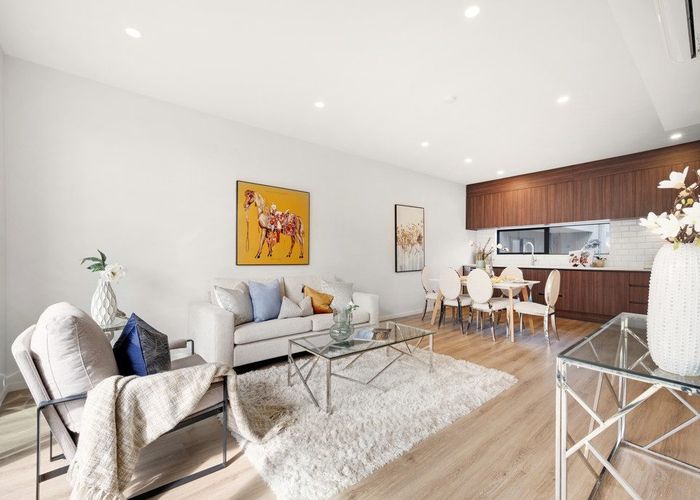  at 18 Clementine Place, Bucklands Beach, Manukau City, Auckland