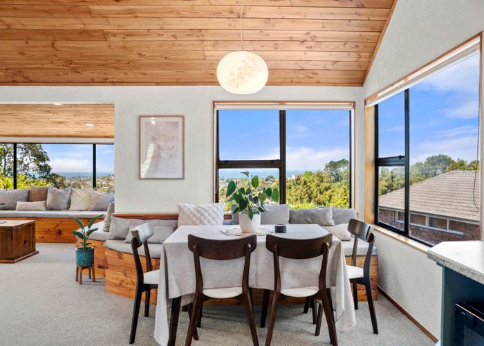  at 961 East Coast Road, Torbay, North Shore City, Auckland