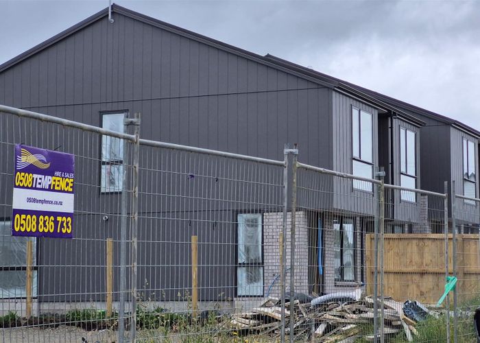  at 10 Paapaakiri Loop, Takanini, Papakura, Auckland