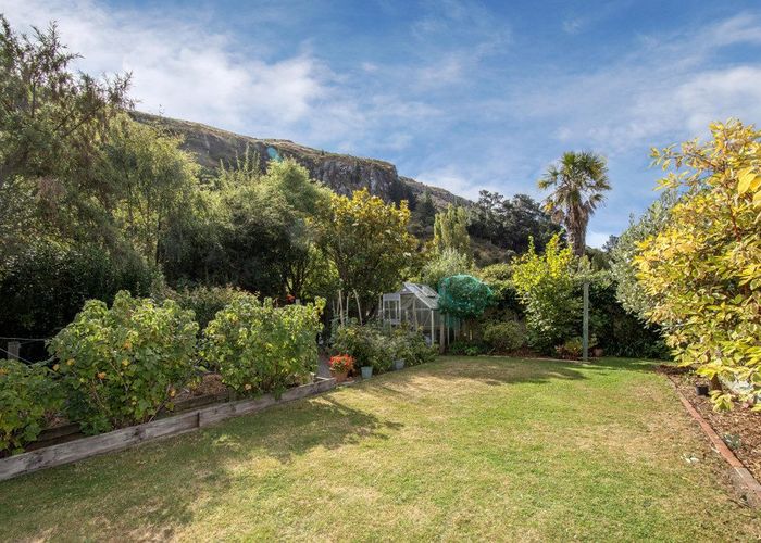  at 114 Wakefield Avenue, Sumner, Christchurch