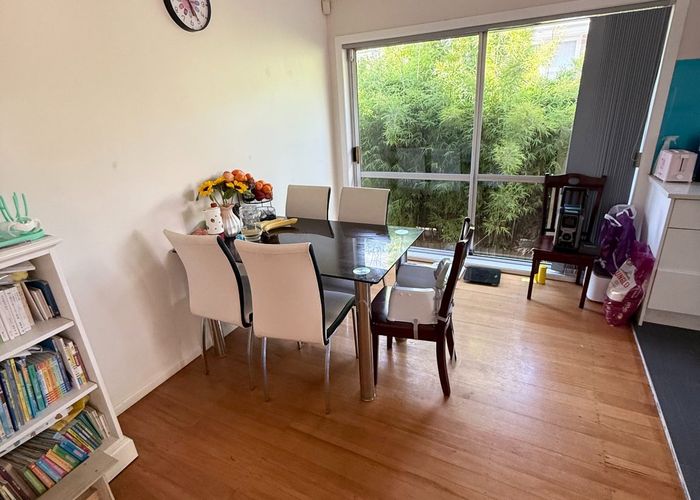  at 43 Hutchinsons Road, Bucklands Beach, Manukau City, Auckland