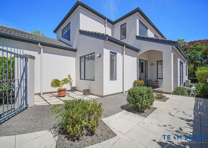 For sale 59 Santa Ana Drive, Dannemora, Manukau City, Auckland