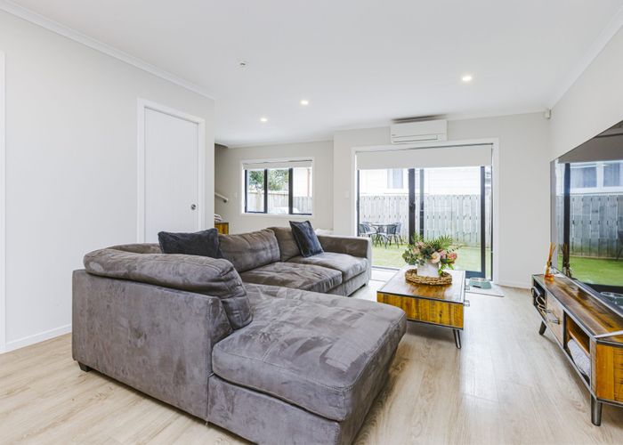  at 2/81 Pilkington Road, Panmure, Auckland City, Auckland