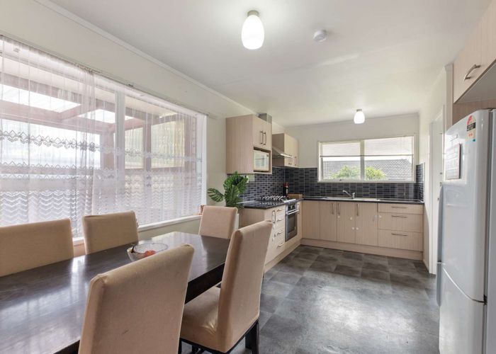  at 4/464 Great South Road, Ōpaheke, Papakura