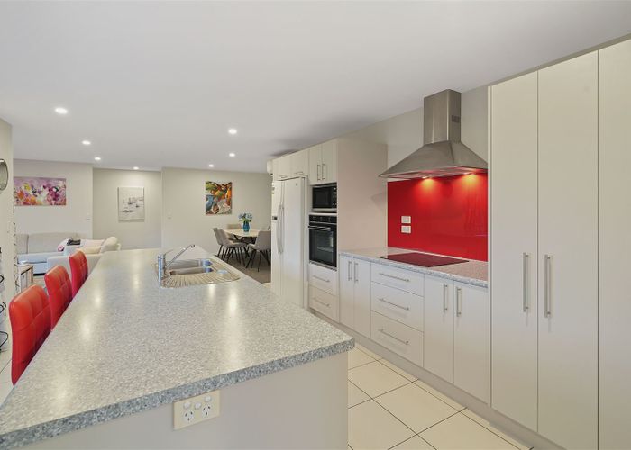  at 8 Belgrove Place, Parklands, Christchurch
