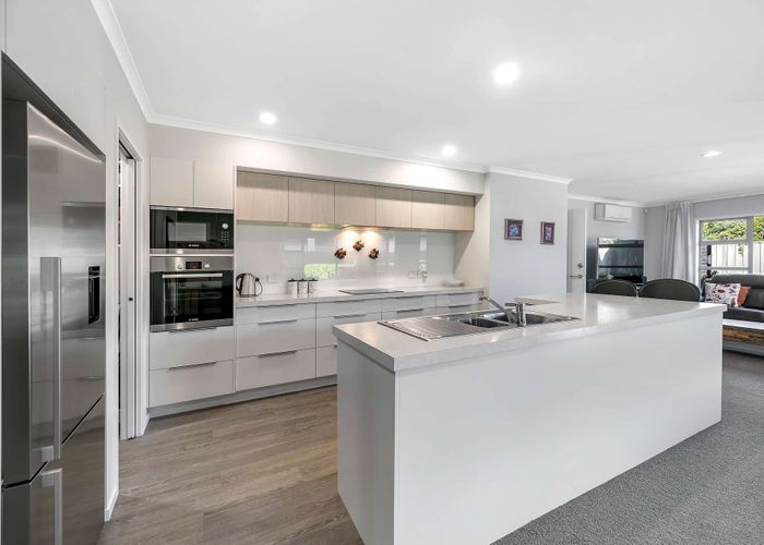  at 15 Waimakariri Drive, Te Awa, Napier