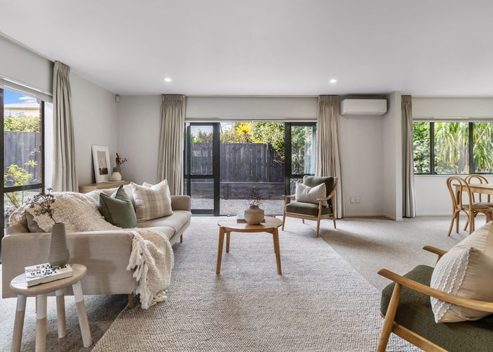  at 4A Lorraine Avenue, Mount Albert, Auckland