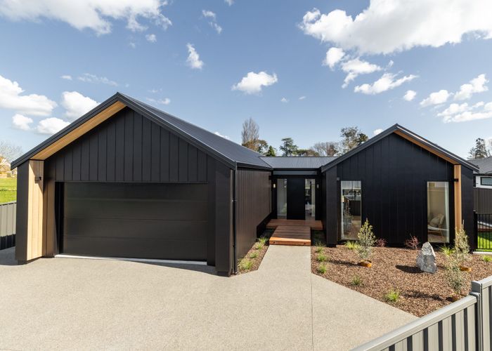  at 27 Matau Crescent, Frimley, Hastings, Hawke's Bay