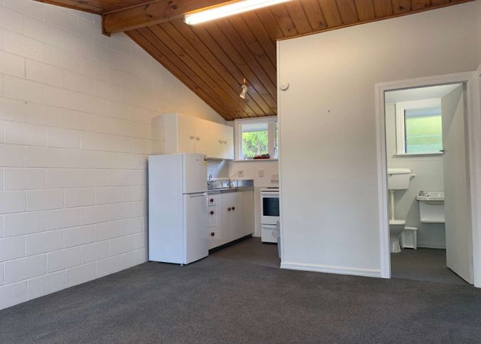  at 16 Schadick Avenue, Carters Beach, Westport