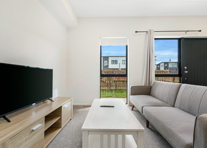  at 96-102 Walmsley Road, Favona, Manukau City, Auckland