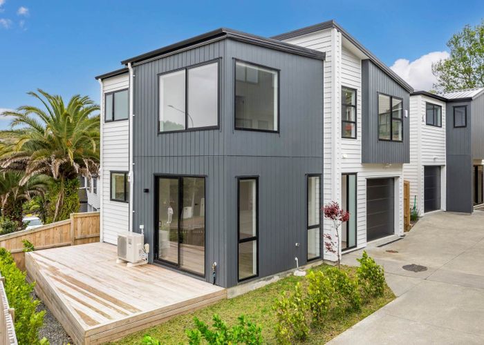  at Lot 1/165 Wiseley Road, West Harbour, Waitakere City, Auckland