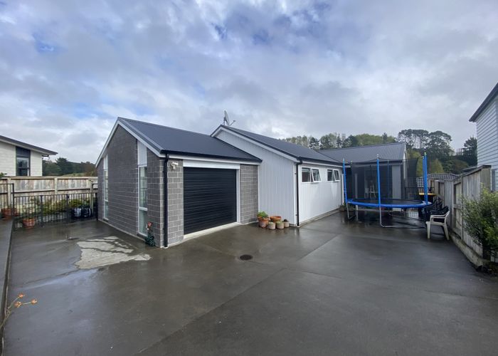  at Lakes Boulevard, Pyes Pa, Tauranga, Bay Of Plenty