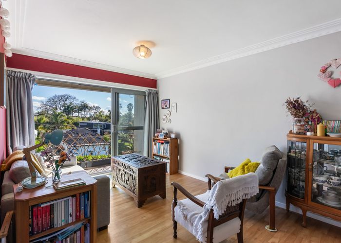  at 9/8 Western Springs Road, Western Springs, Auckland City, Auckland