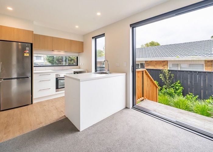  at 4/48 Glen Road, Stokes Valley, Lower Hutt