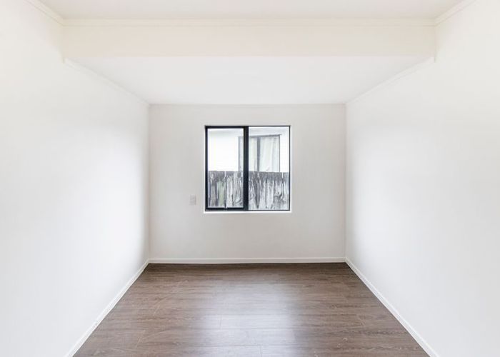  at 25 Dungarvon Place, Clendon Park, Manukau City, Auckland