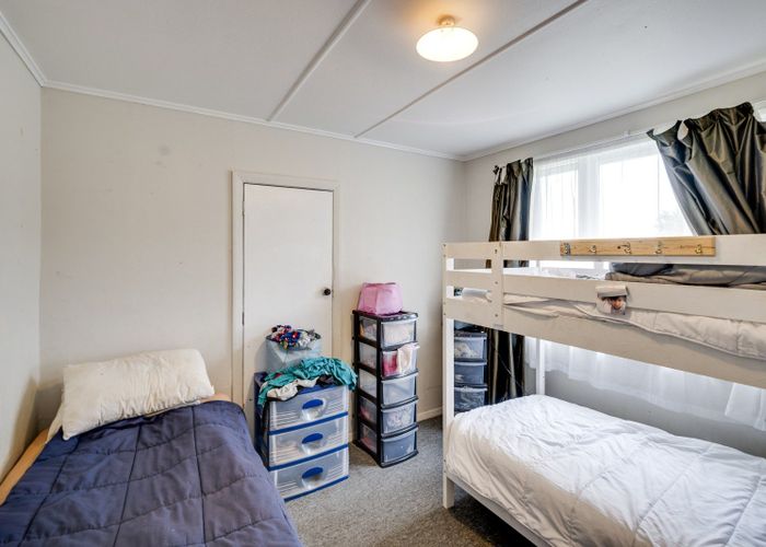  at 310 Lowe Street, Camberley, Hastings