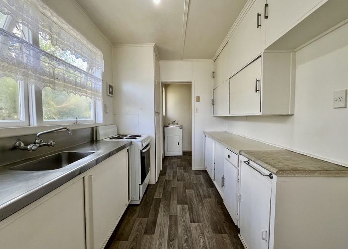  at 248 Buckland Road, Mangere East, Auckland
