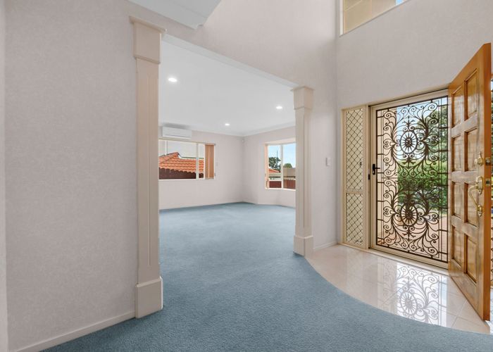  at 86 Moyrus Crescent, Dannemora, Manukau City, Auckland