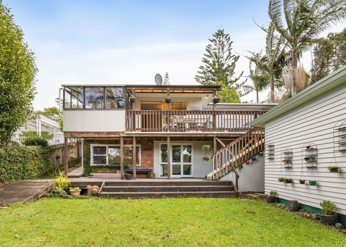  at 122 Lynbrooke Avenue, Mount Roskill, Auckland