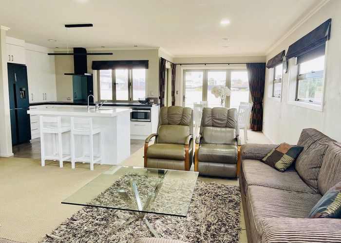  at 90 Freyberg Street, Otumoetai, Tauranga